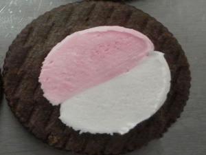 Máquina para hacer sándwiches de dos colores con doble carril
